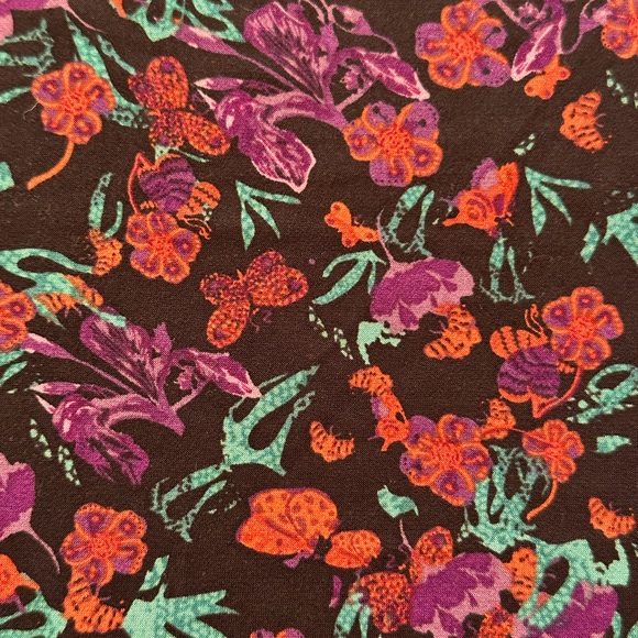LuLaRoe Irma Tunic Size XXS Butterfly Floral Slinky Oversized Relaxed Fit NWT - Picture 7 of 7